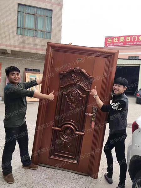 铜门代言人