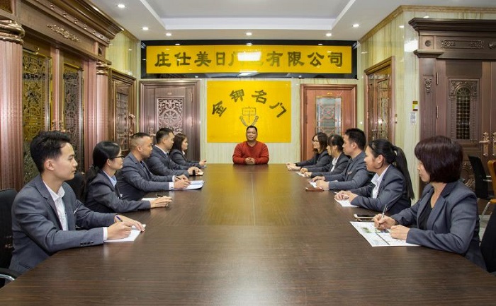 庄仕美日门业，员工开会图片